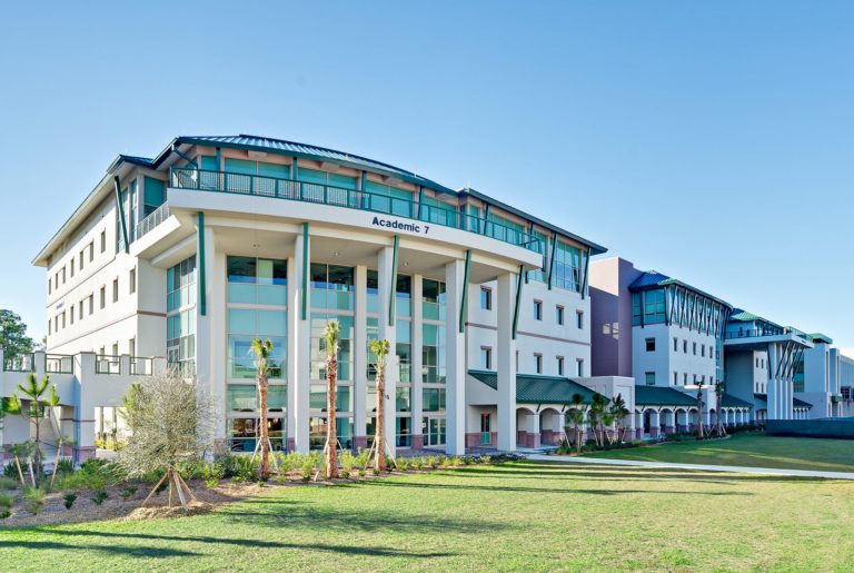 Florida Gulf Coast University